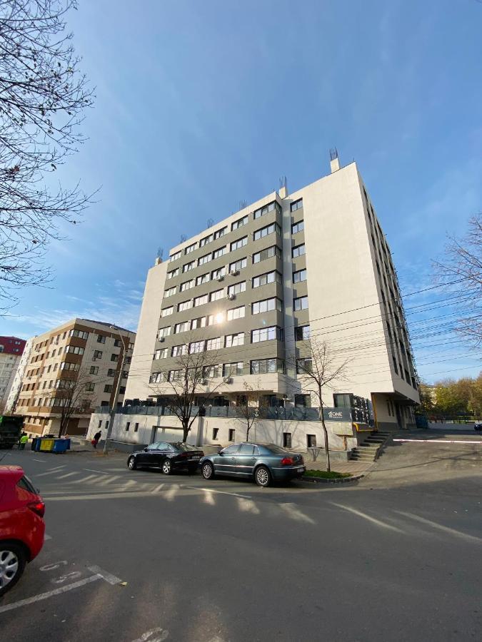 Njunior Apartment 02 Iasi Ngoại thất bức ảnh